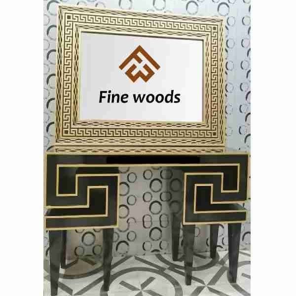 Sufia Mirror Console