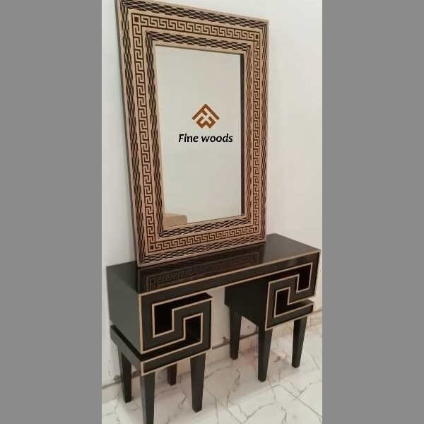 FW08 Mirror Console