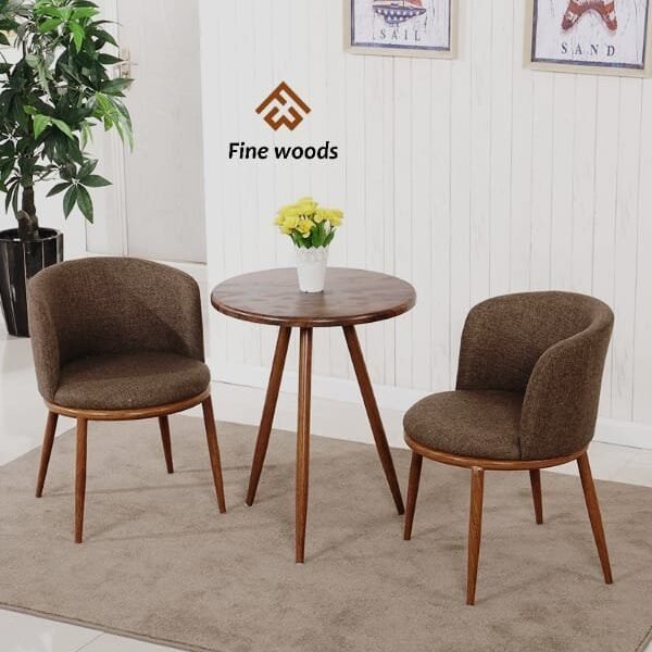 FW32 Table with 2 Chairs