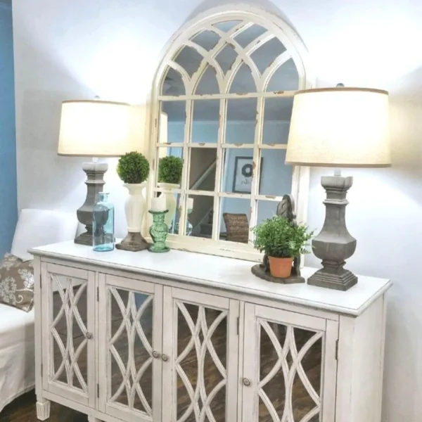 Livia Mirror Console